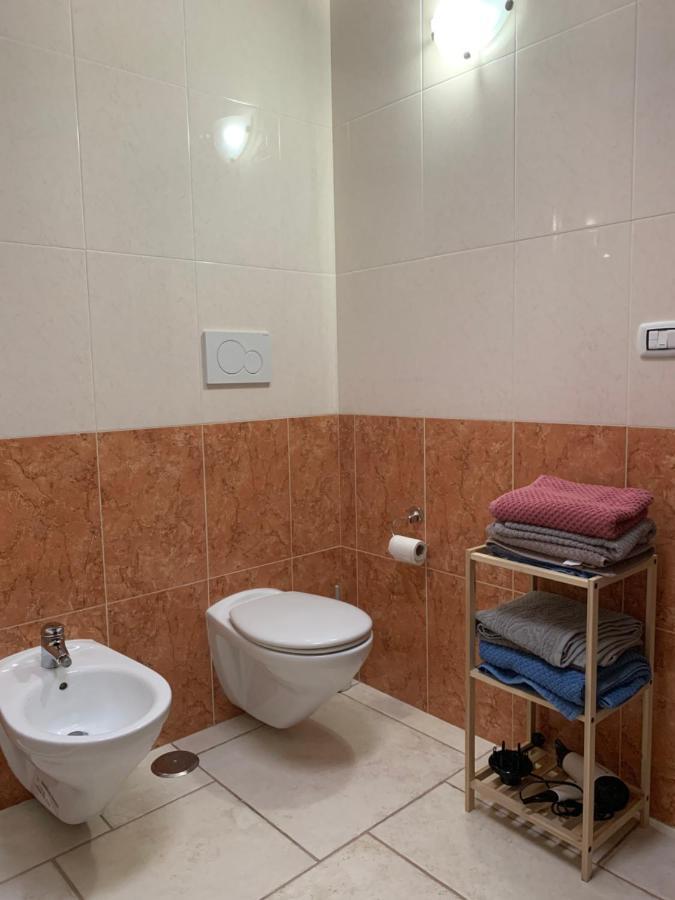 شقة Toto House ميسانيي المظهر الخارجي الصورة
